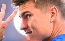 乐鱼体育入口-英超球员喝啤酒习惯及其对身体影响的科学分析